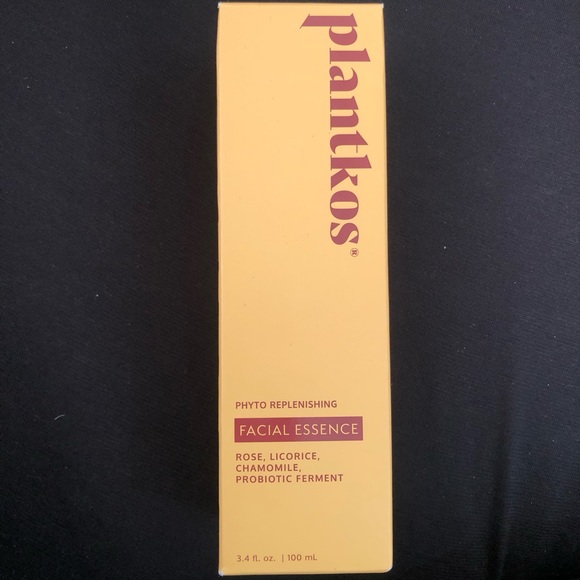 NIB Plantkos Phyto Replenishing Facial Essence - Picture 2 of 4